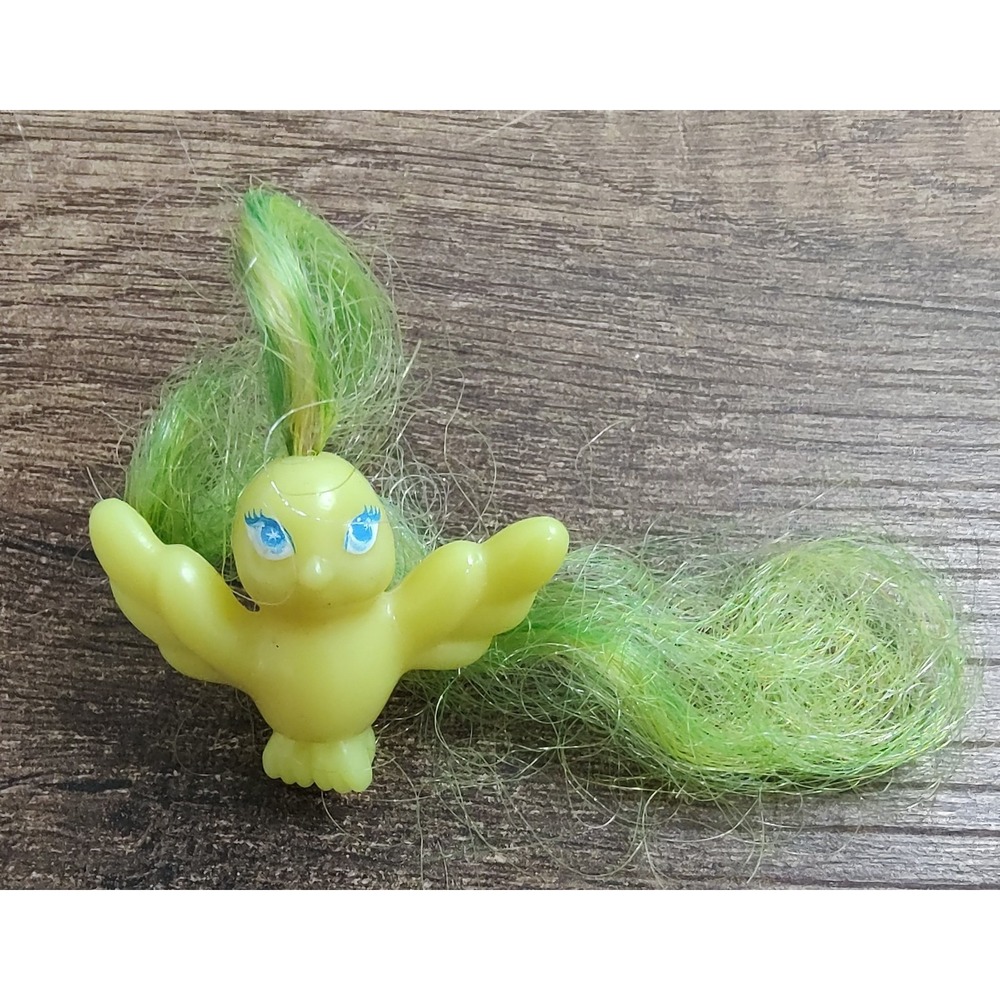 Hasbro Fairy Tails Bird Teeny Tiny Tails Yellow Bird Z20